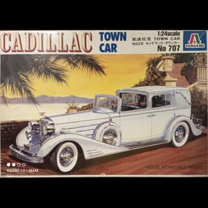 Cadillac Town Car - Italeri
